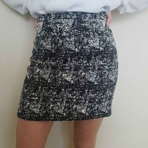 Banana Republic winter skirt size 4